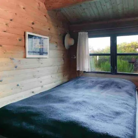 Сasa de vacaciones Authentic Scandinavian Log With Private Sauna Near *