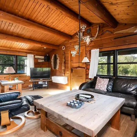 Authentic Scandinavian Log With Private Sauna Near *