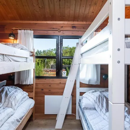 Authentic Scandinavian Log With Private Sauna Near